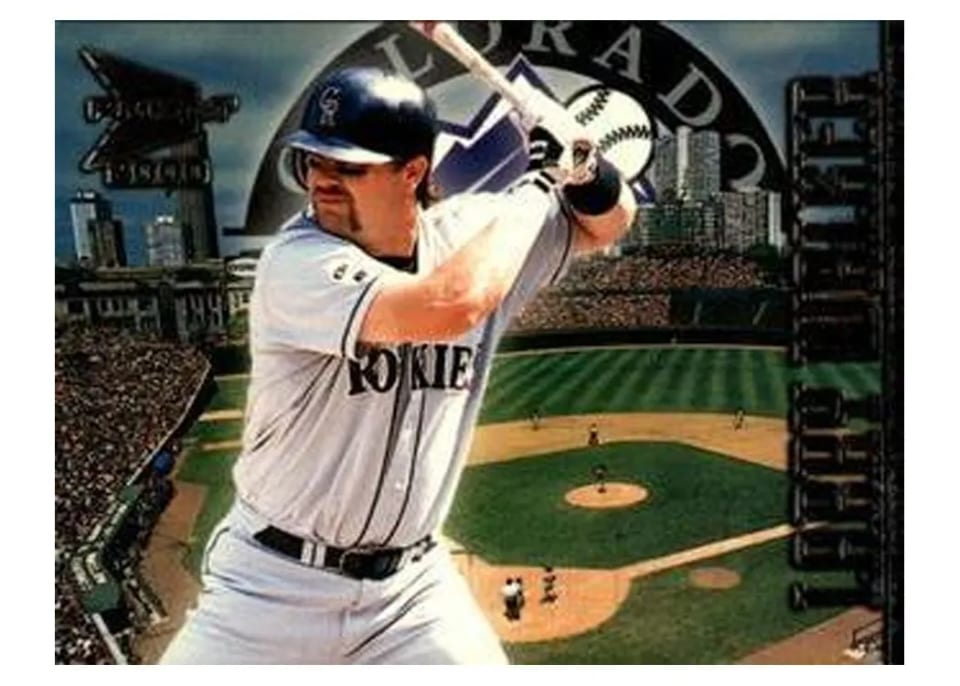 2000 Pacific Prism Larry Walker #4 card