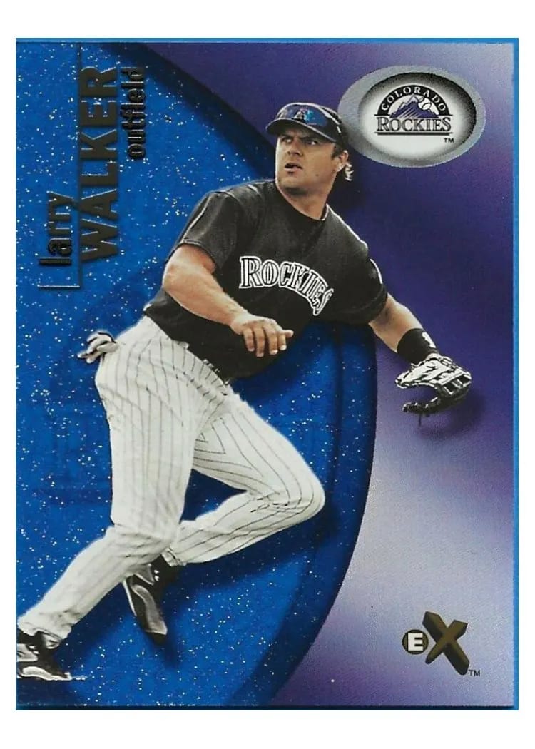 2001 Fleer EX Larry Walker #9 card