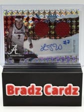 2024-25 Bowman's Best University Prospect Dual Relic Autographs Latrell Wrightsell #PDRA-LW card