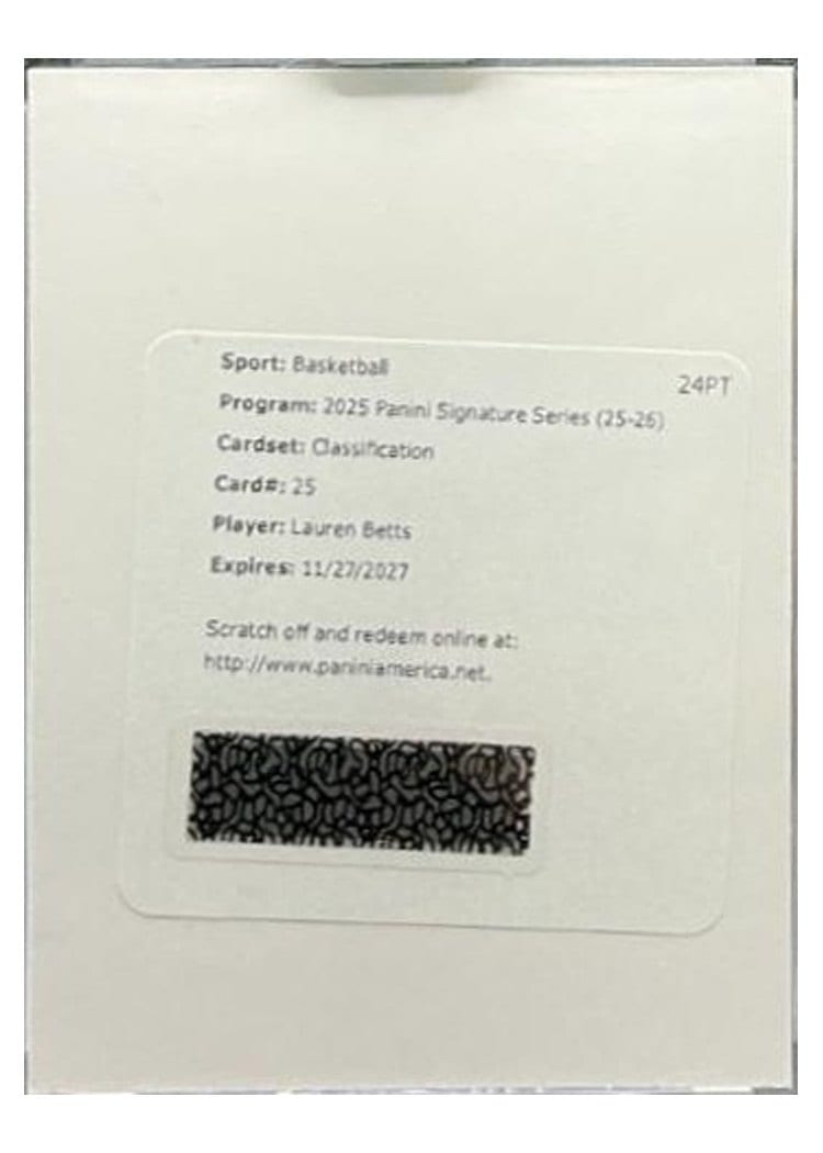 2025-26 Panini Signature Series Classification Lauren Betts #25 card