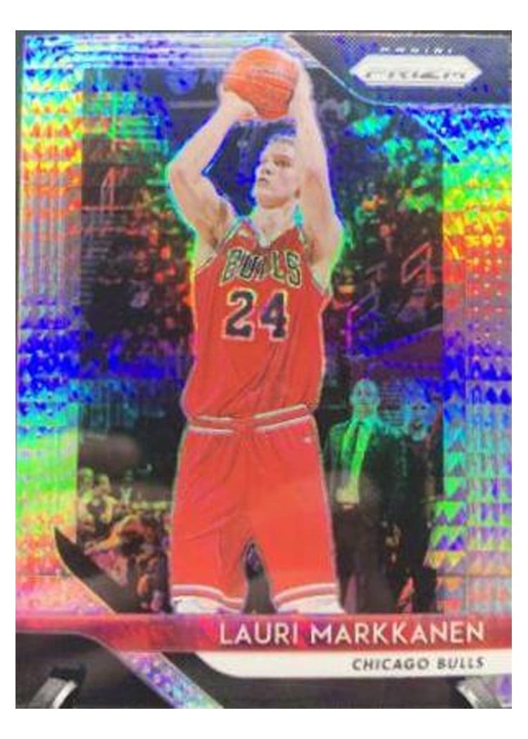 2018-19 Panini Prizm Base Set Lauri Markkanen #110 card