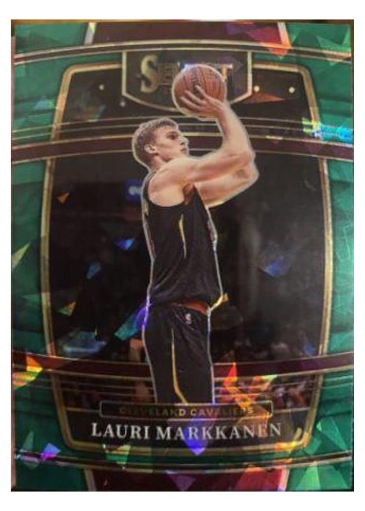 2021-22 Panini Select Base Set Lauri Markkanen #90 card