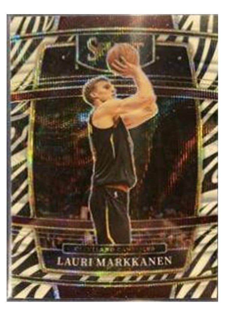 2021-22 Panini Select Base Set Lauri Markkanen #90 card