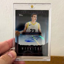 2023-24 Topps Midnight Stroke of Midnight Autographs Lauri Markkanen #SMA-LM card