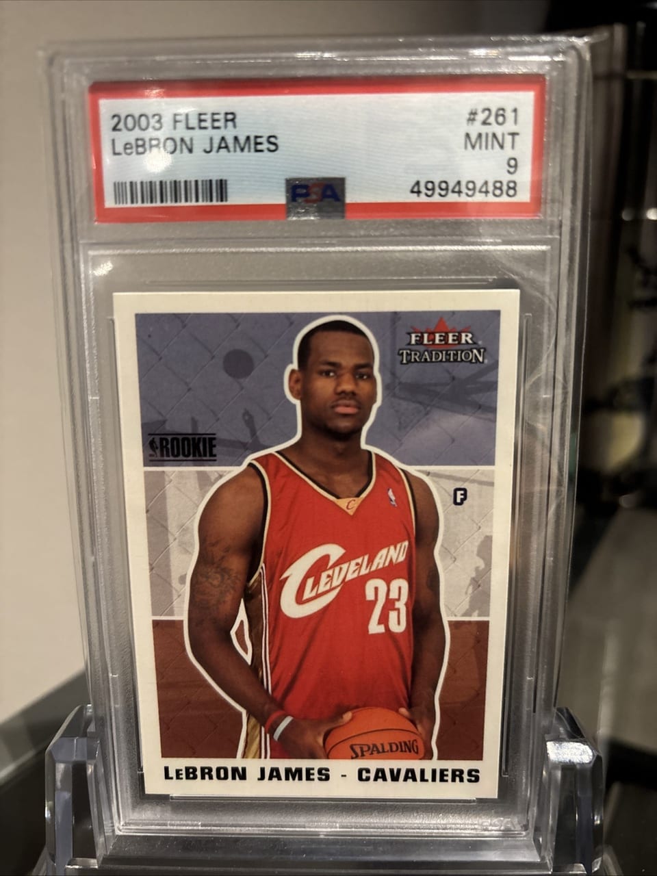 2003 Fleer LeBron James #261 card