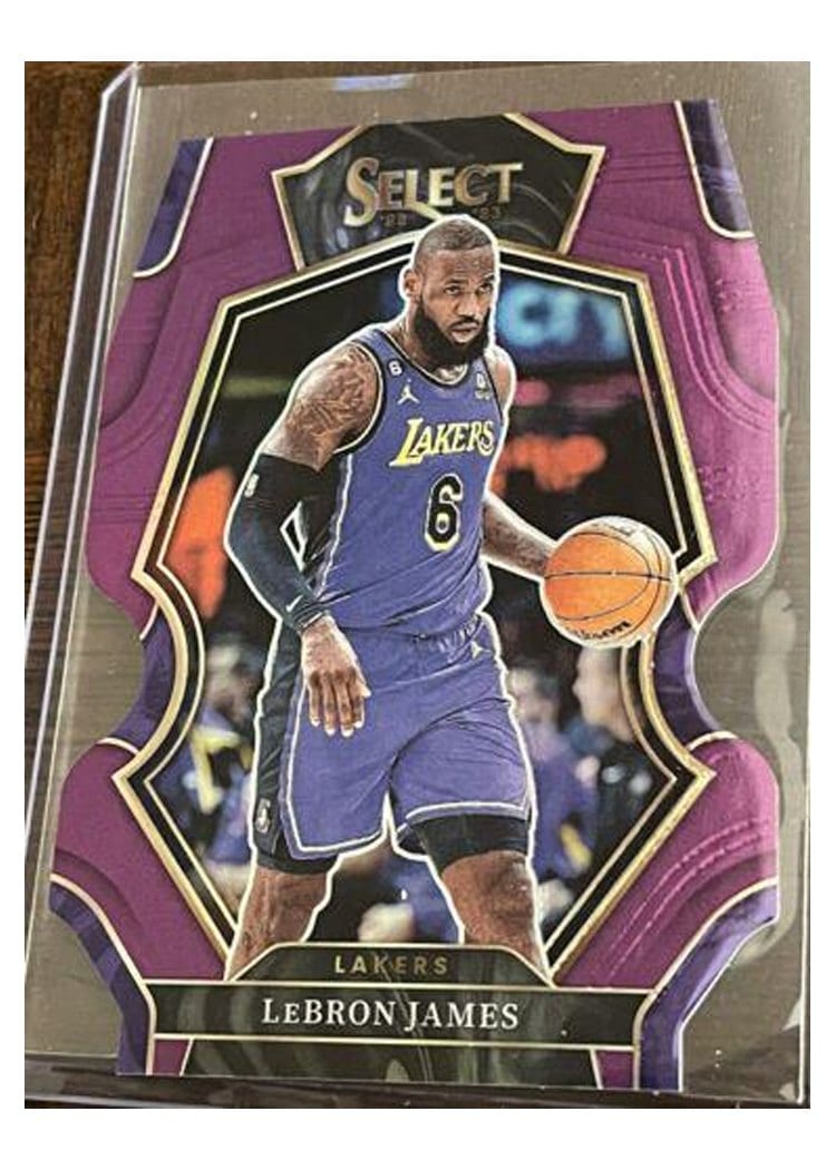 2022-23 Panini Select Base Set LeBron James #126 card