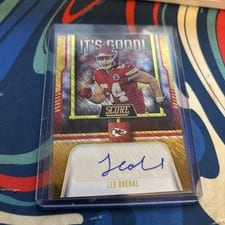2023 Score It's Good! Autographs Leo Chenal #IG-LC card