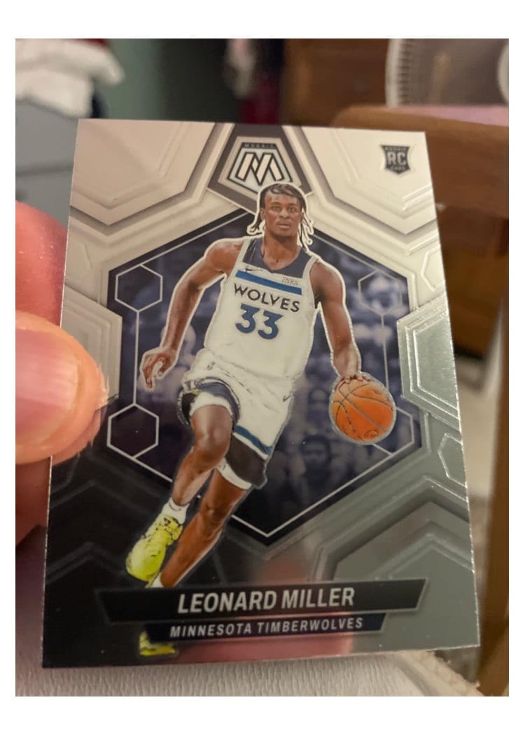 2023-24 Panini Mosaic Base Set Leonard Miller #213 card