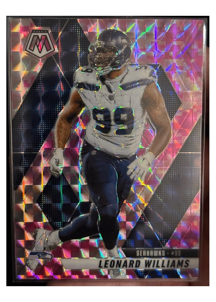 2025 Panini Mosaic Base Set Leonard Williams #61 card