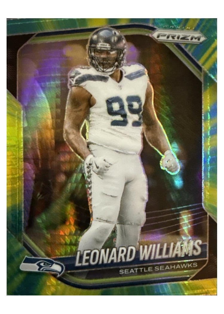 2025 Panini Prizm Base Set Leonard Williams Neon Green Pulsar #183 card
