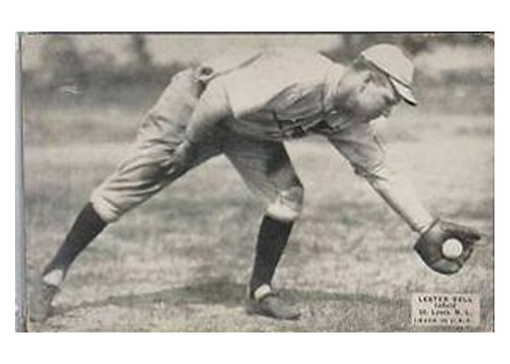 1925 Exhibits Lester Bell card