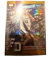 2024-25 Bowman's Best University Field Day Liam McNeeley #FD-13 card