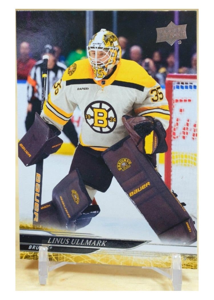 2024-25 Upper Deck Base Set Linus Ullmark #18 card