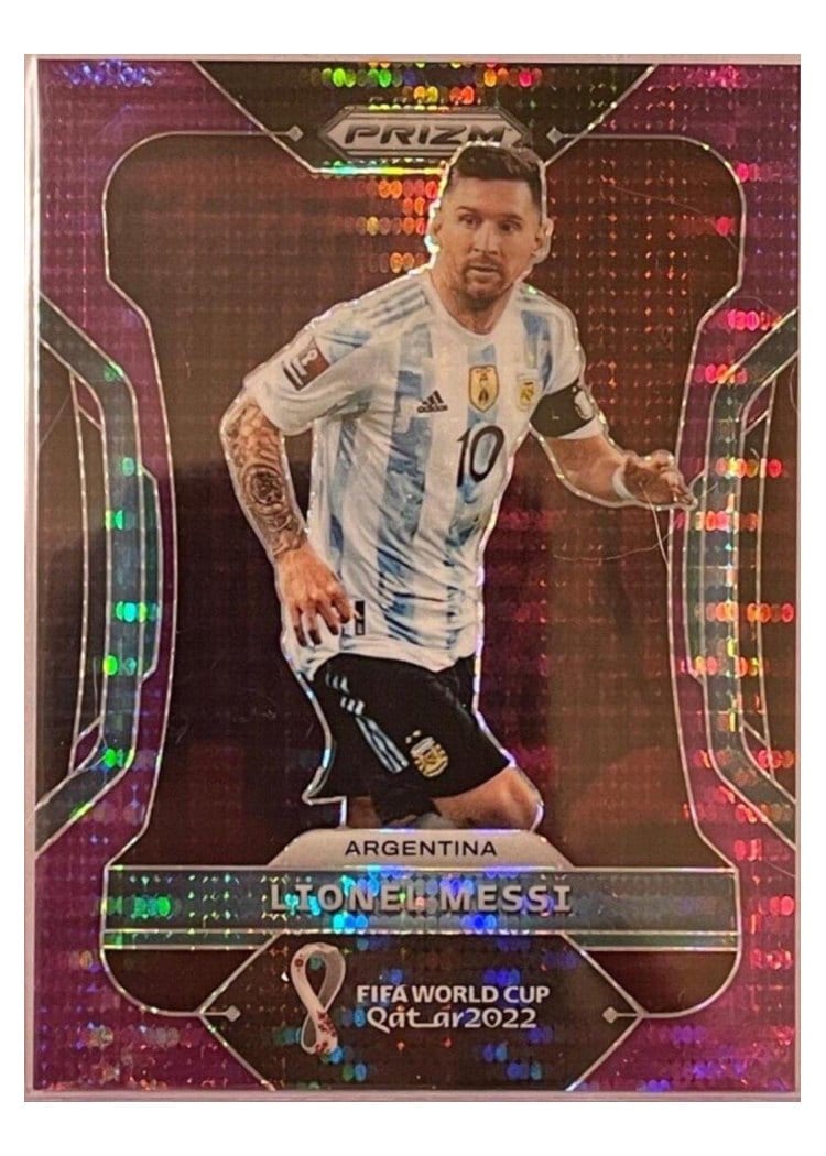 2022 Panini Prizm World Cup Lionel Messi #7 card