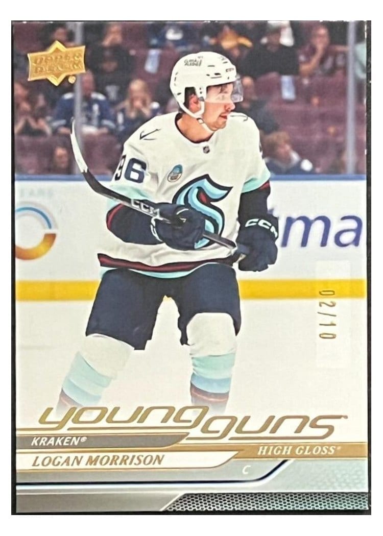 2024-25 Upper Deck Base Set Logan Morrison #469 card