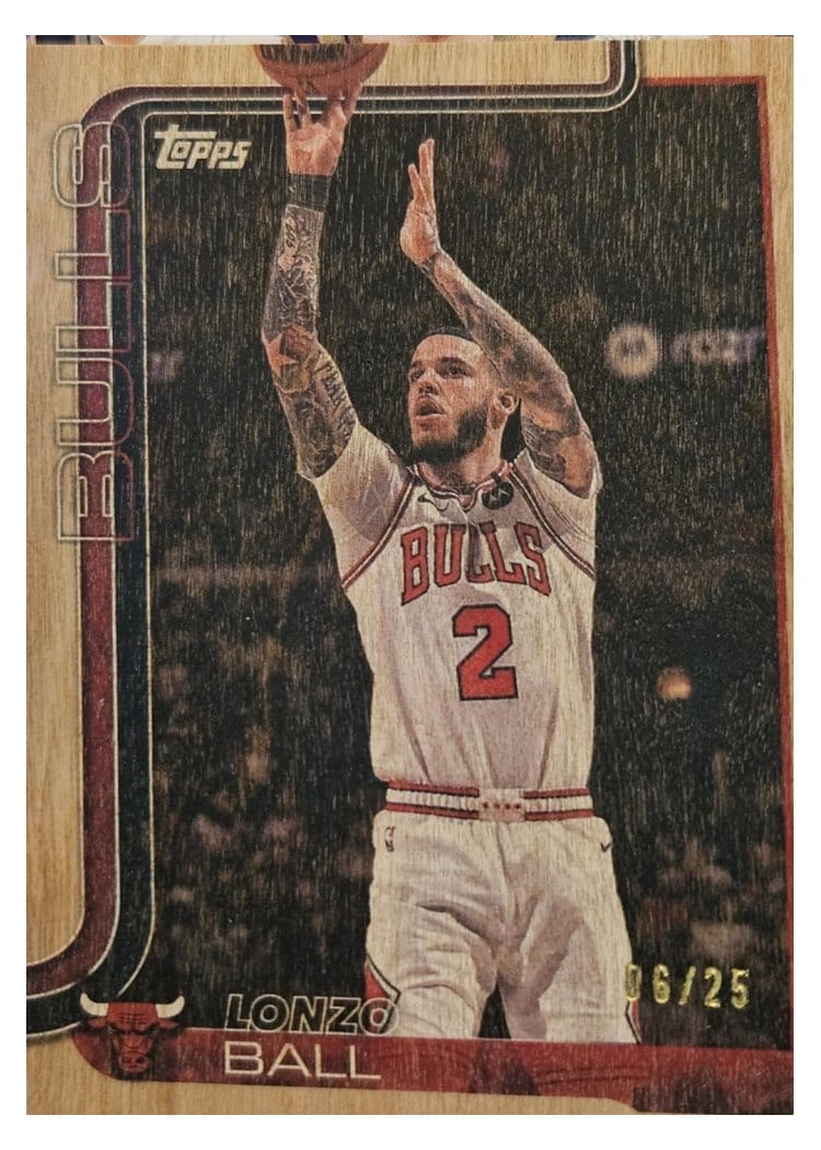 2025-26 Topps Base Set Lonzo Ball #39 card