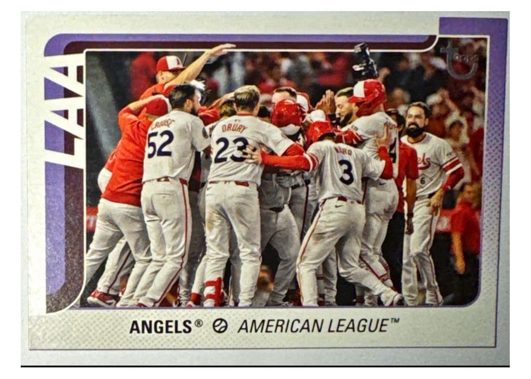 2025 Topps Base Set Los Angeles Angels #85 card