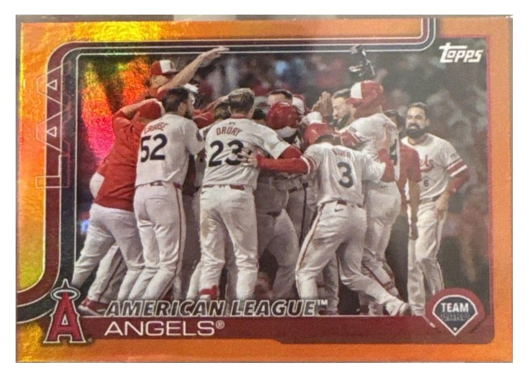 2025 Topps Base Set Los Angeles Angels #85 card