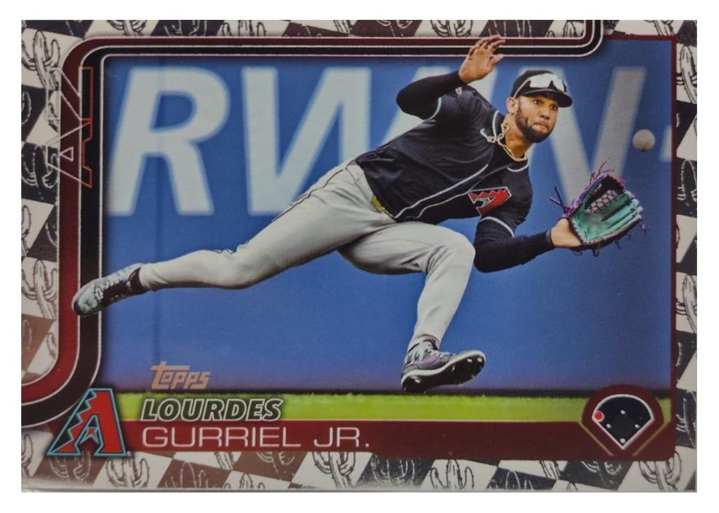 2025 Topps Base Set Lourdes Gurriel Jr. #136 card