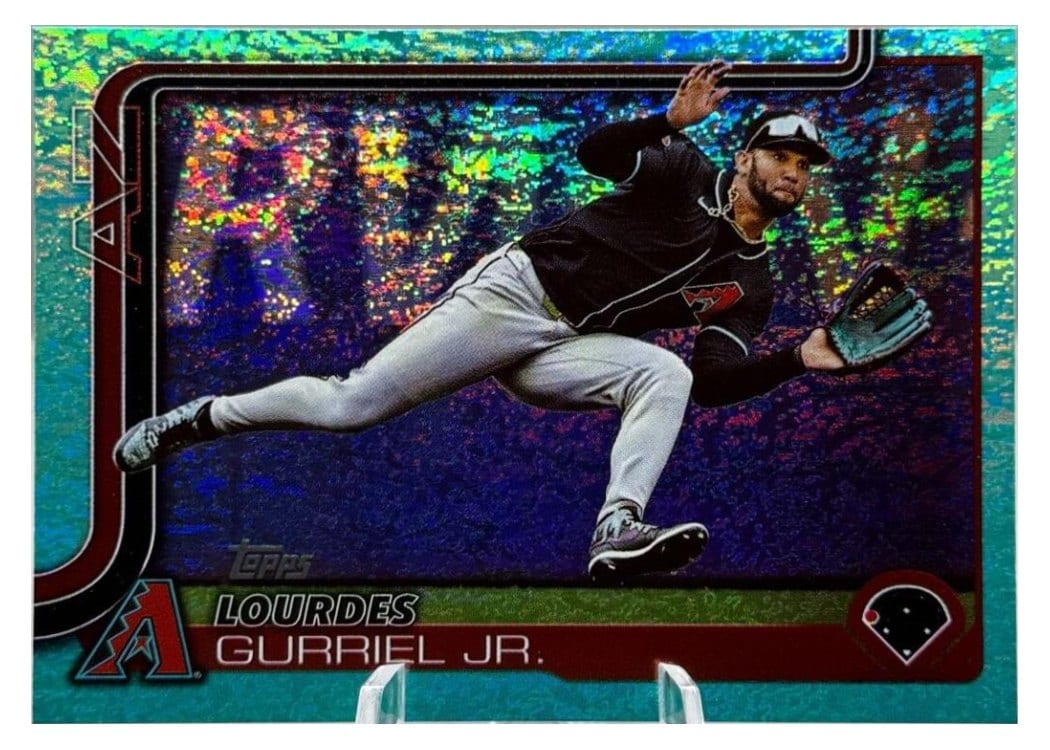2025 Topps Base Set Lourdes Gurriel Jr. Aqua Foil #136 card