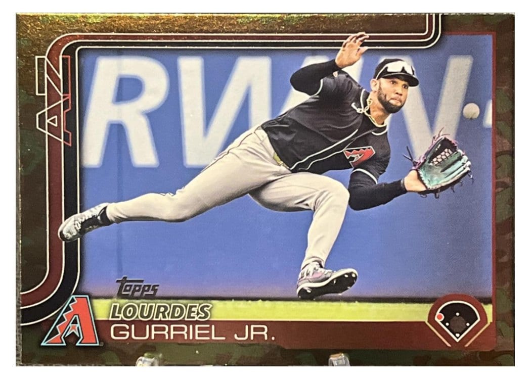 2025 Topps Base Set Lourdes Gurriel Jr. #136 card