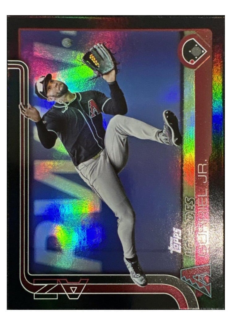 2025 Topps Base Set Lourdes Gurriel Jr. #136 card