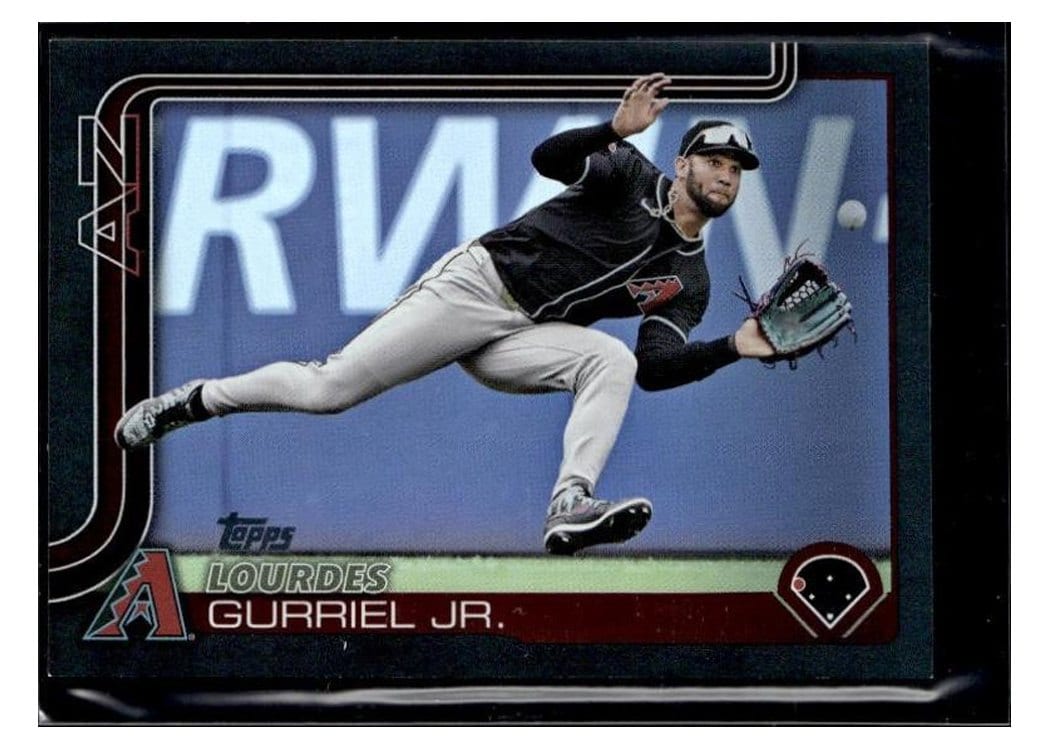 2025 Topps Base Set Lourdes Gurriel Jr. #136 card