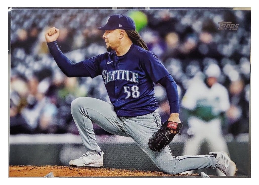 2025 Topps Base Set Luis Castillo #73 card