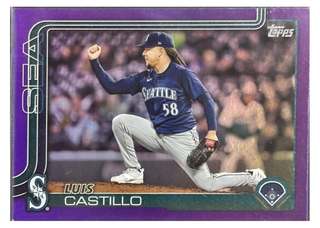 2025 Topps Base Set Luis Castillo #73 card