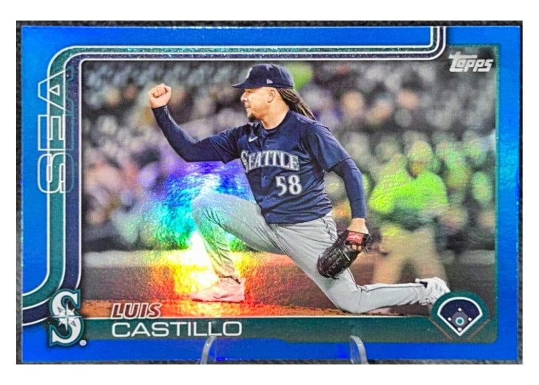 2025 Topps Base Set Luis Castillo #73 card