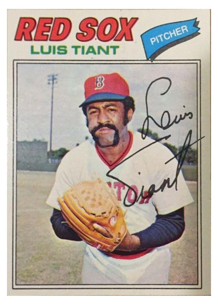 1977 Topps Luis Tiant #258 card