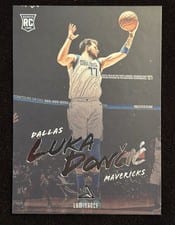 2018 Panini Chronicles Luka Doncic #166 card