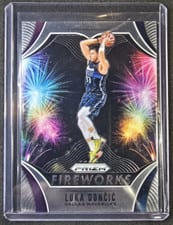2019 Panini Prizm Fireworks Luka Doncic #22 card