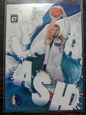 2020 Panini Donruss Optic Splash Luka Doncic #15 card