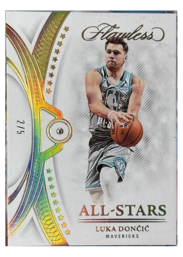 2021-22 Panini Flawless Base Set Luka Doncic #131 card