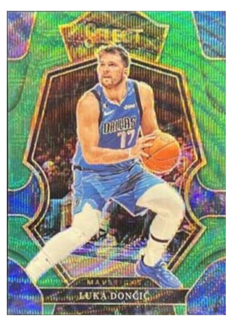 2022-23 Panini Select Base Set Luka Doncic #151 card