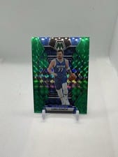 2022 Panini Mosaic Luka Doncic #1 card