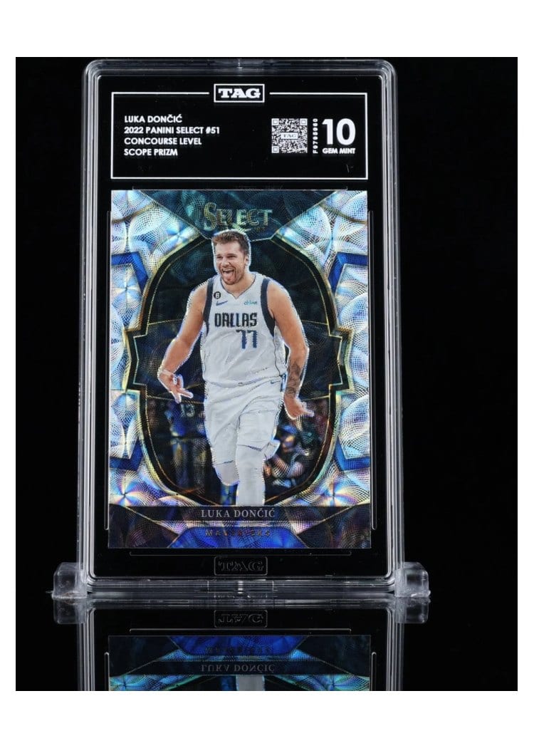 2022 Panini Select Luka Doncic #51 card
