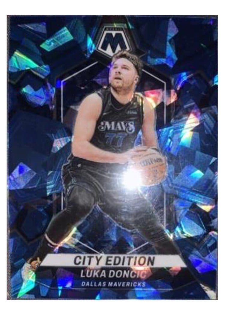 2023-24 Panini Mosaic Base Set Luka Doncic #285 card