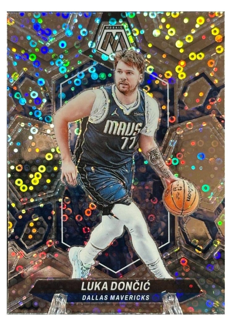 2023-24 Panini Mosaic Base Set Luka Doncic #31 card