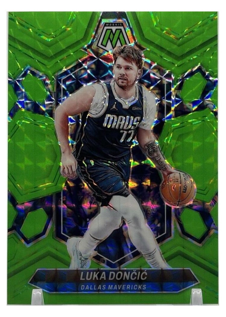 2023-24 Panini Mosaic Base Set Luka Doncic Green Fluorescent #31 card