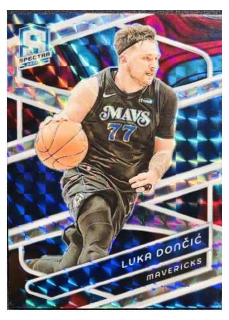 2023-24 Panini Spectra Base Set Luka Doncic #23 card