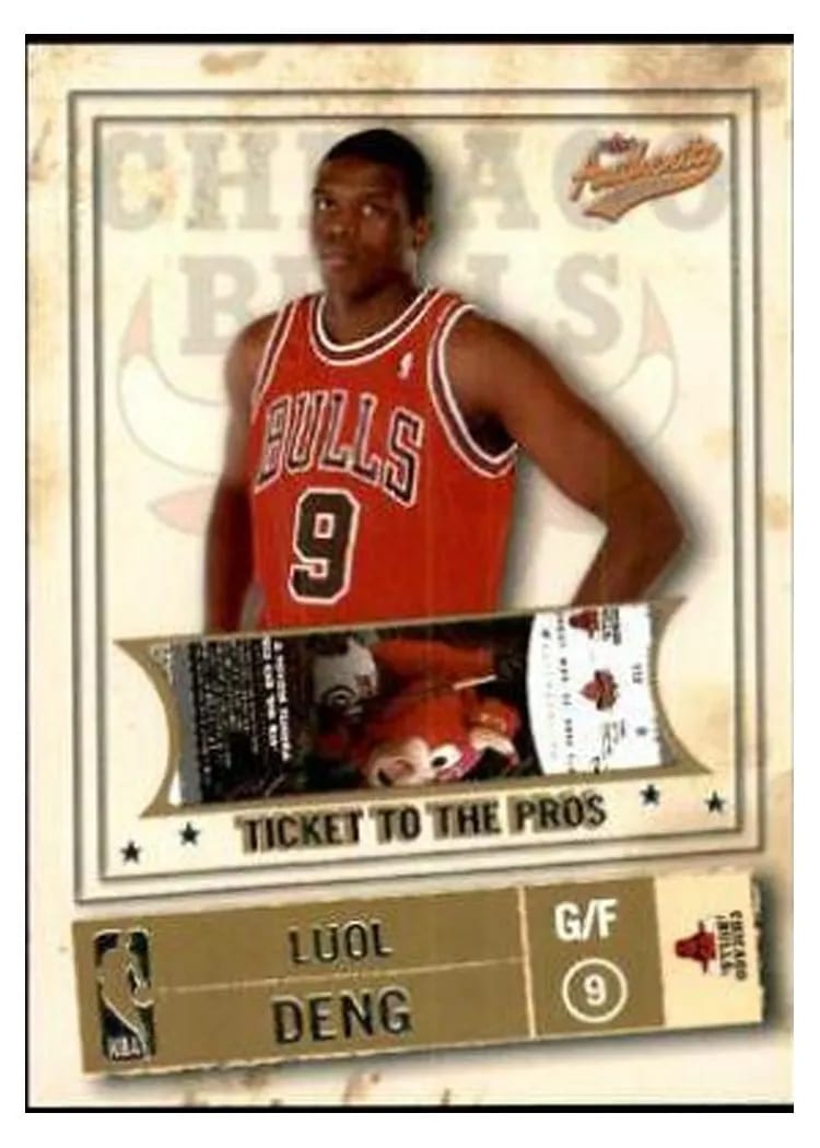 2004 Fleer Authentix Luol Deng #125 card