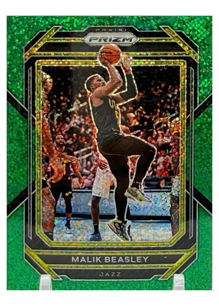 2022-23 Panini Prizm Base Set Malik Beasley #60 card