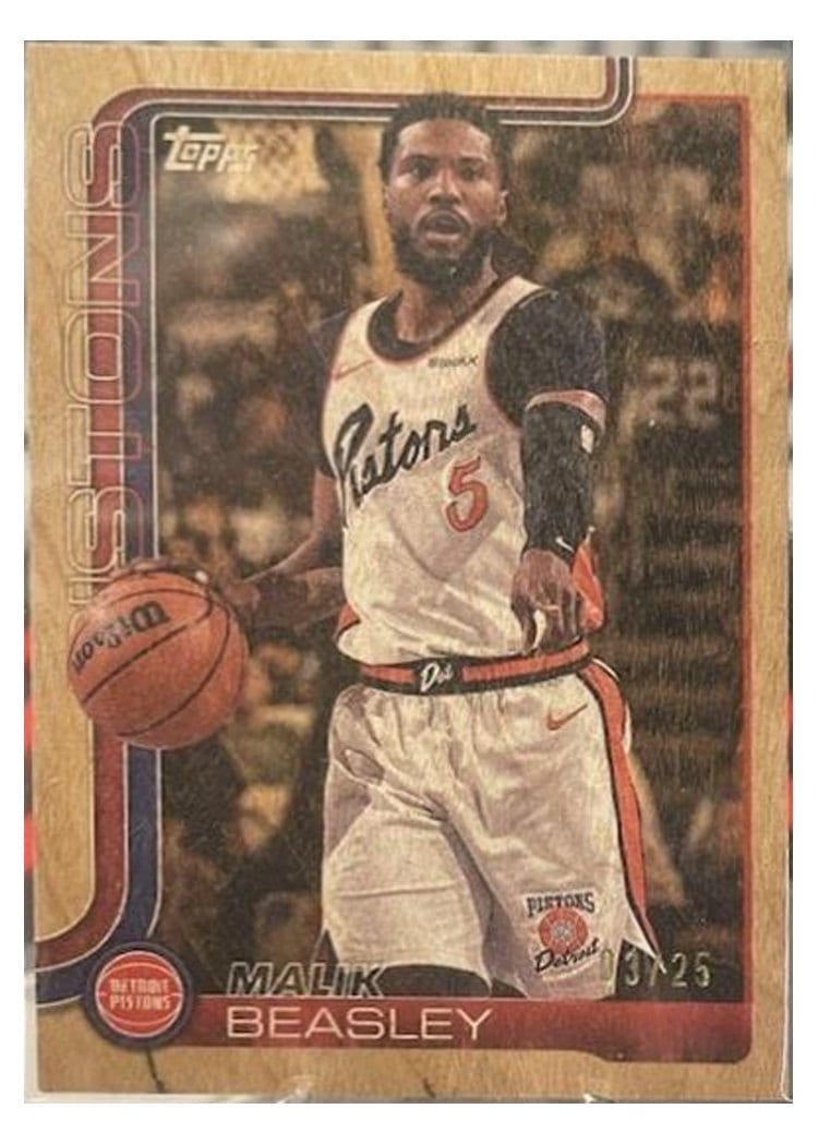 2025-26 Topps Base Set Malik Beasley #43 card