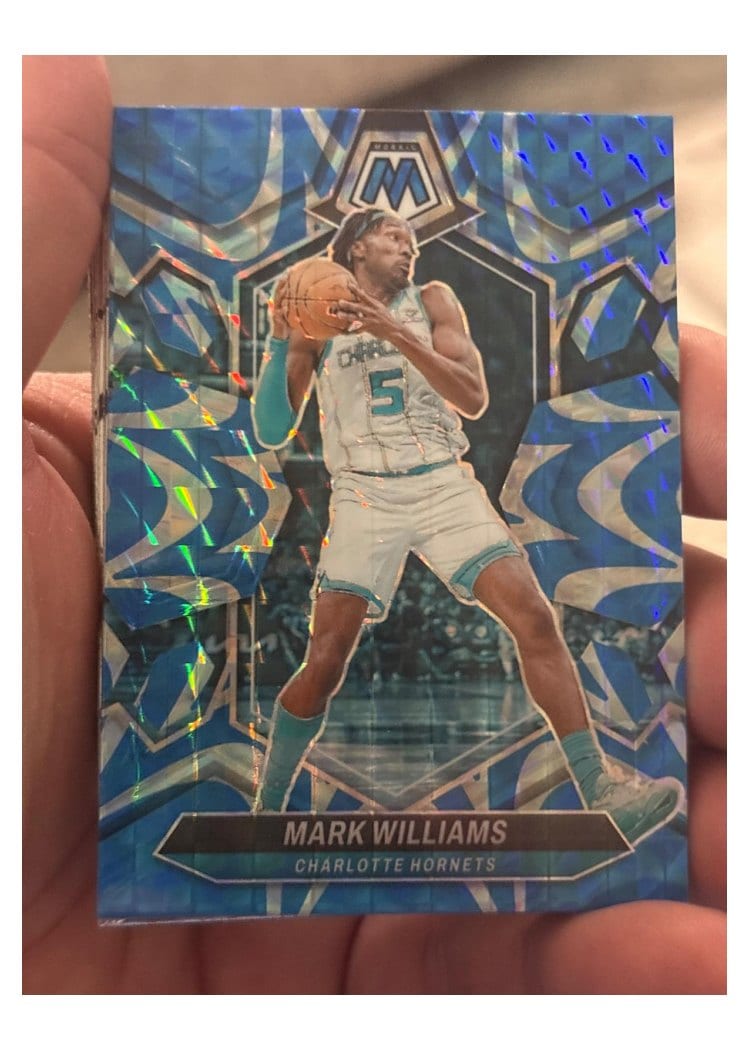 2023-24 Panini Mosaic Base Set Mark Williams #18 card