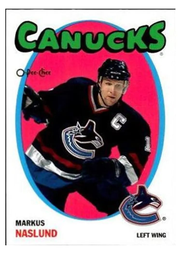 2001 O Pee Chee Markus Naslund #15 card