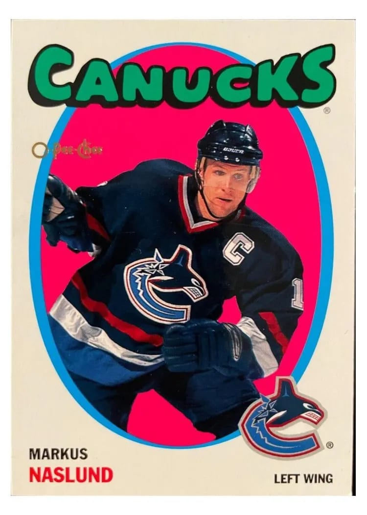 2001 O Pee Chee Markus Naslund #15 card