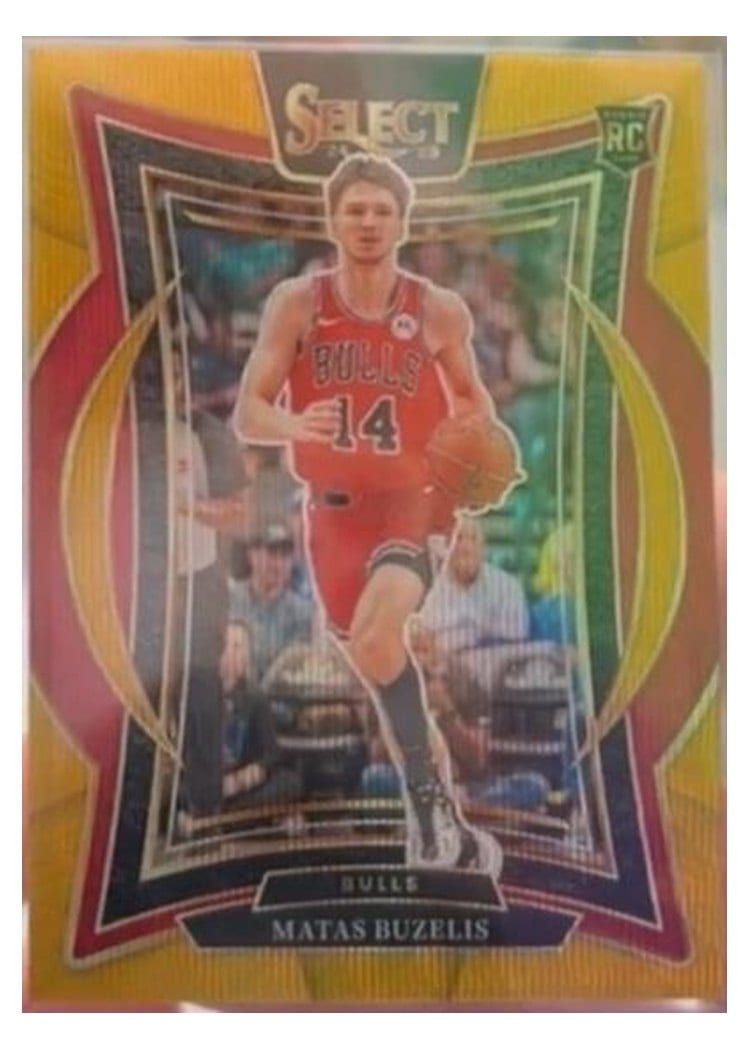 2024-25 Panini Select Base Set Matas Buzelis Gold Wave Prizm #70 card
