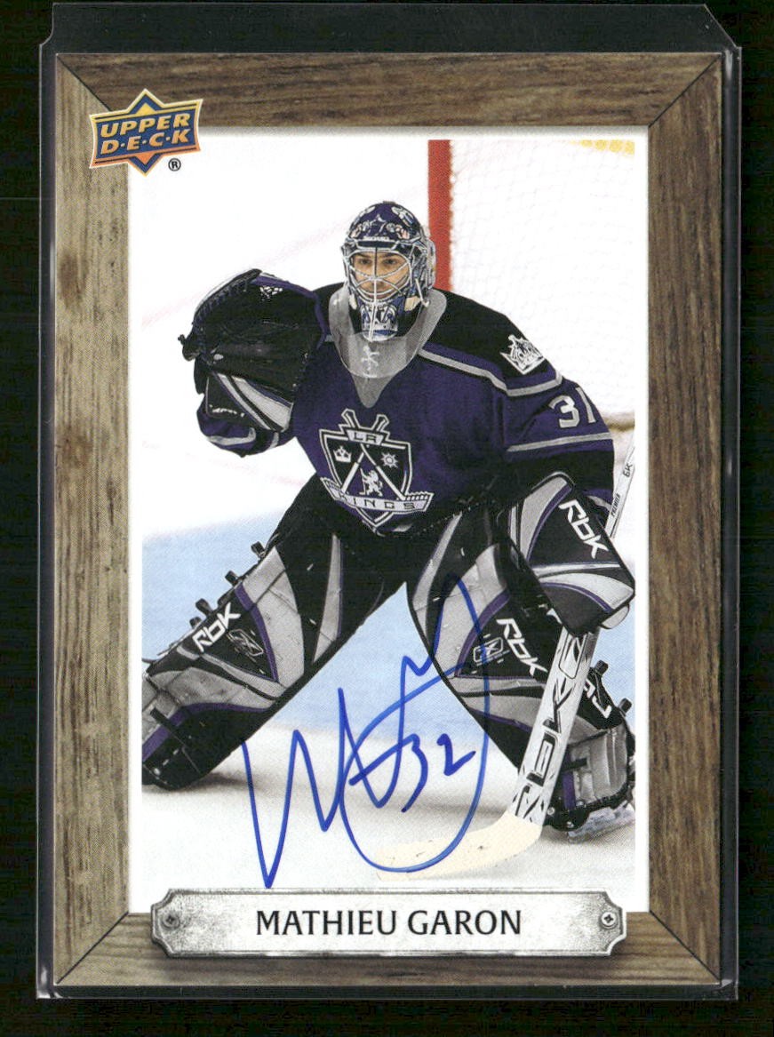 2024-25 Upper Deck Engrained Icons Beehive Portrait Signatures Mathieu Garon #BH-MT card